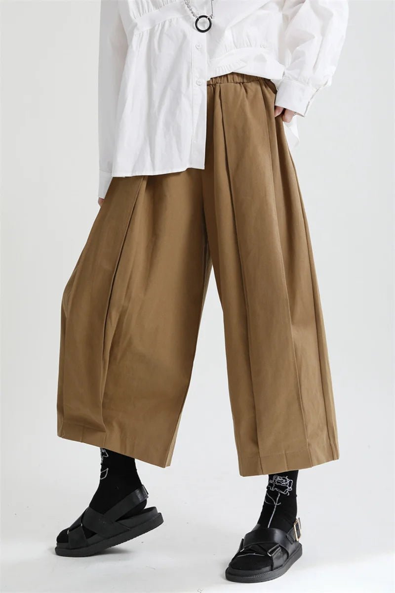 Black Pleated Wide-Leg Trousers