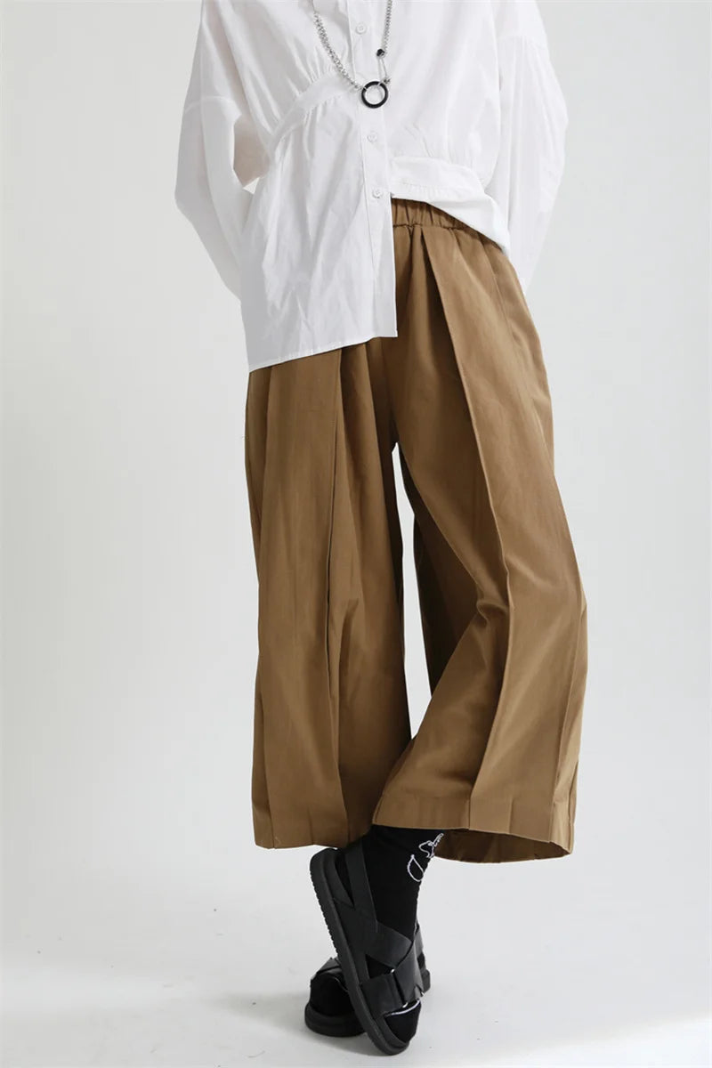 Black Pleated Wide-Leg Trousers