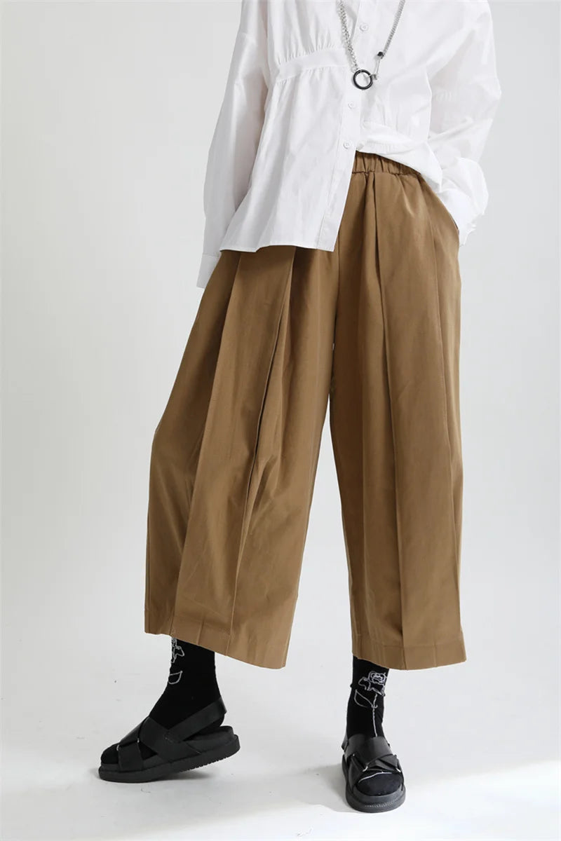 Black Pleated Wide-Leg Trousers